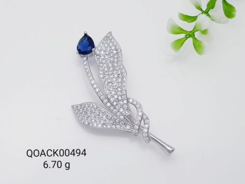 Brooch -QOACK00494