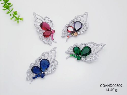 Brooch – QOAND00509