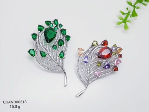 Brooch – QOAND00513
