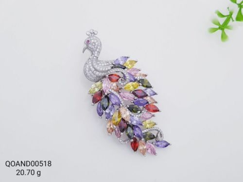 Brooch – QOAND00518